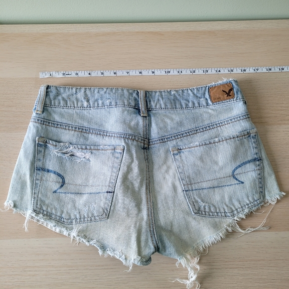 AE High-Waisted Denim Shorts - Picture 2 of 4